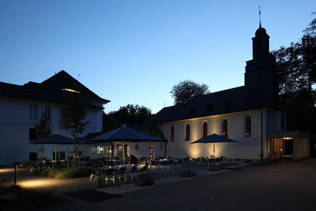 Hotel Haus Venusberg Jugendbildungsstaette Bonn Exterior foto